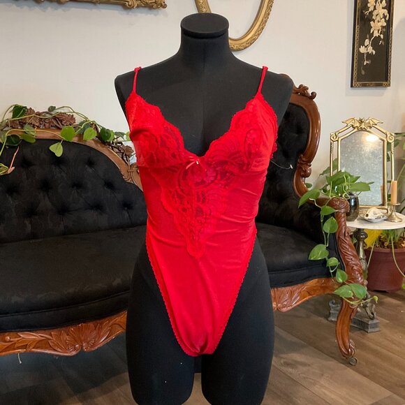 vintage Romantic Intimates By Mara lingerie Mesh Lace Teddy High Leg Size L Red - Picture 1 of 4
